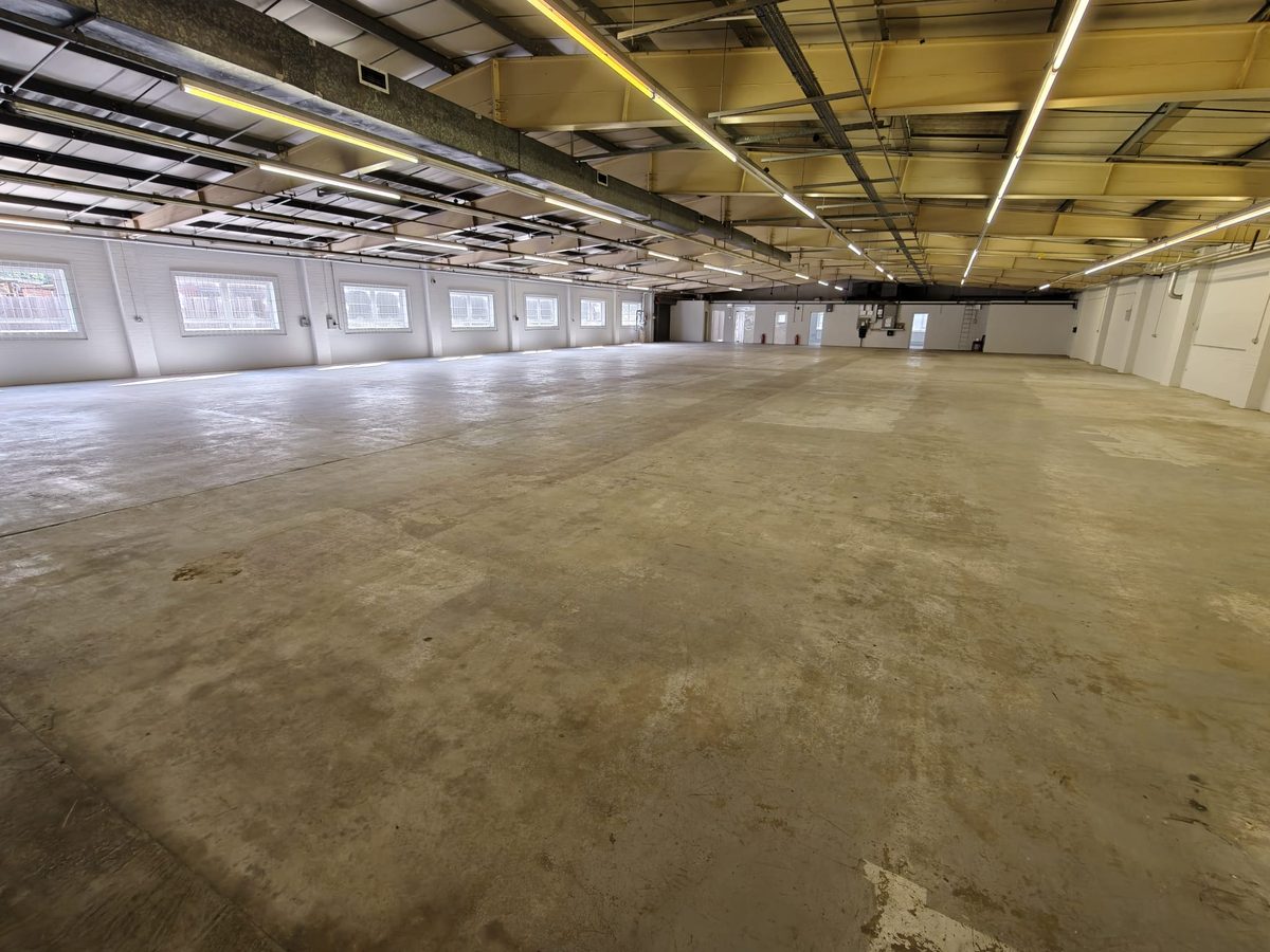 Warehouse storage facility